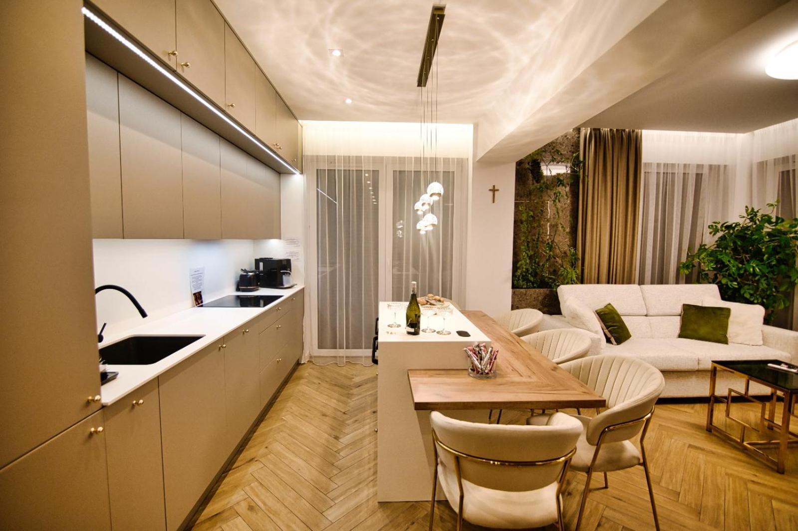 자토르 Apartament "Zlote Lwy 18" 아파트 외부 사진